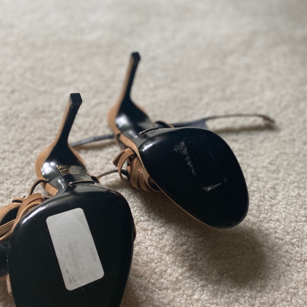 Gucci Sandals - Picture 2 of 3